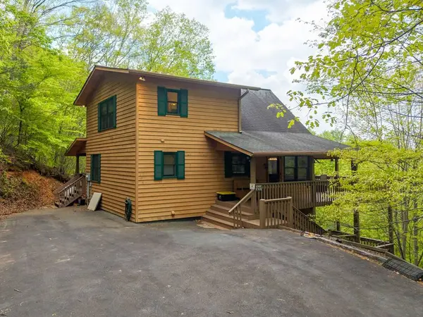 176 New Castle Rd, Murphy, NC 28906