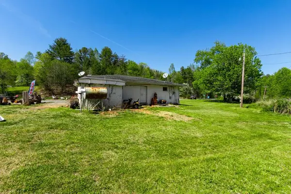 16245 Us Hwy 64, Murphy, NC 28906