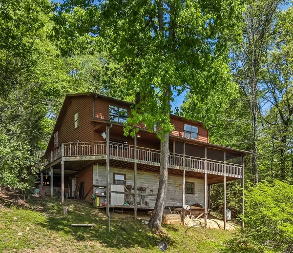 563 Mountain Top Drive, Murphy, NC 28906