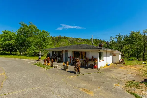 16245 Us Hwy 64, Murphy, NC 28906