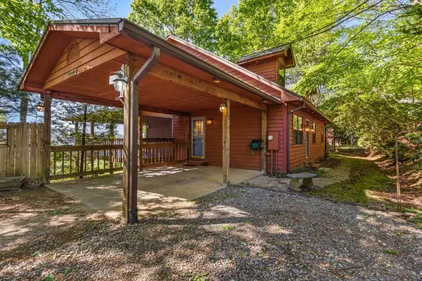 563 Mountain Top Drive, Murphy, NC 28906