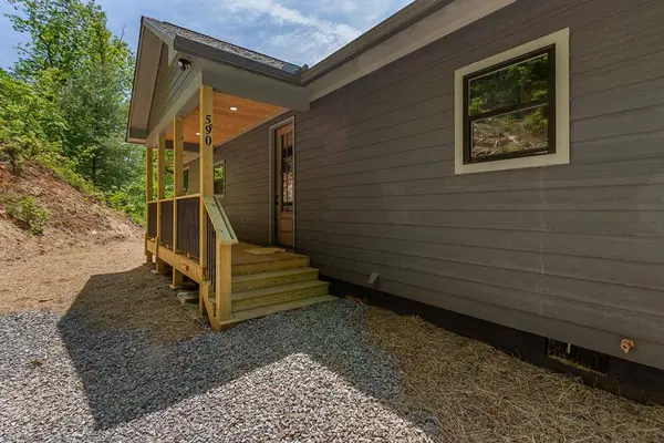 590 Spring Branch Drive, Marble, NC 28905