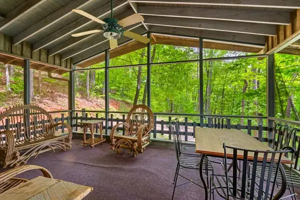 426 Wildwood Drive, Murphy, NC 28906
