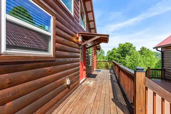 284 Deerfield Drive, Murphy, NC 28906