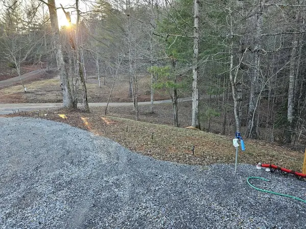 16 Merlin Trail, Murphy, NC 28906