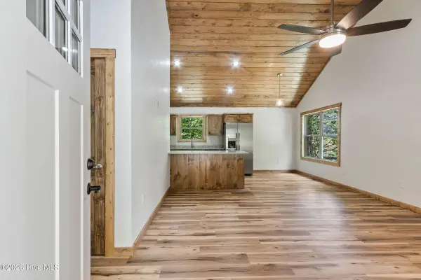 80 Oak Knob DR, Murphy, NC 28906