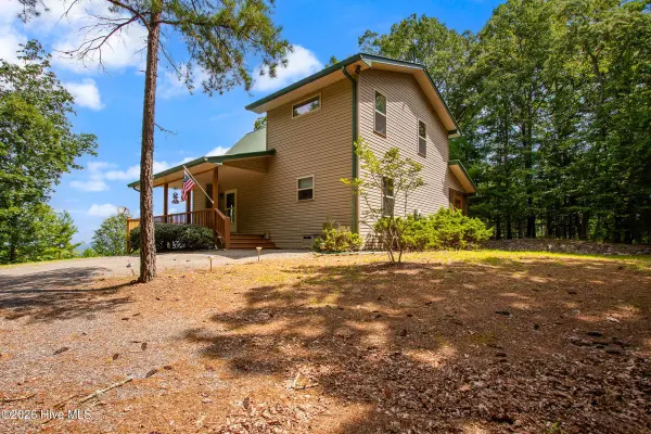 320 Windy Ridge LN, Murphy, NC 28906