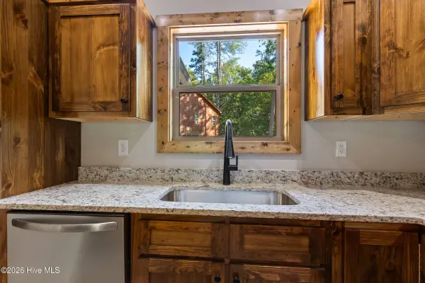 56 Oak Knob DR, Murphy, NC 28906