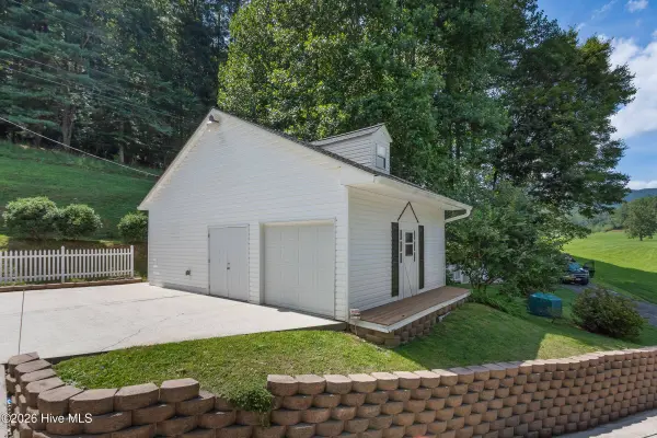 21 Grand RDG, Murphy, NC 28906