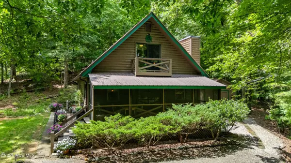 317 W Hills DR, Murphy, NC 28906