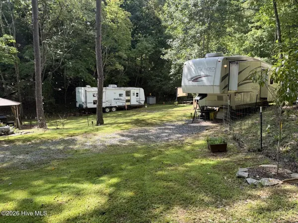 302 Dollie Sneed LN, Murphy, NC 28906