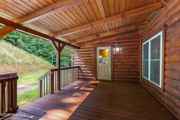 960 Ogreeta RD, Murphy, NC 28906