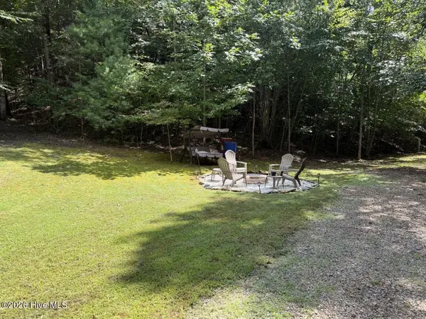 302 Dollie Sneed LN, Murphy, NC 28906
