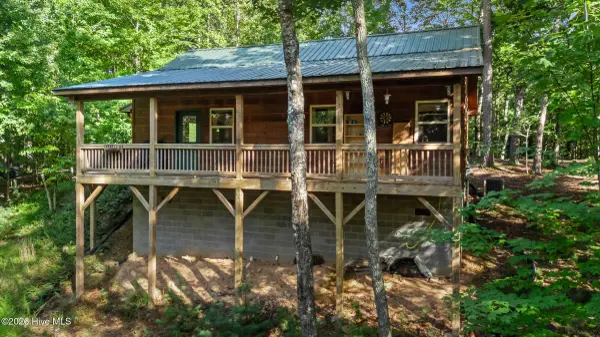 110 Blueberry HL, Murphy, NC 28906