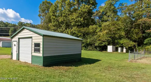 7878 W Us Highway 64, Murphy, NC 28906