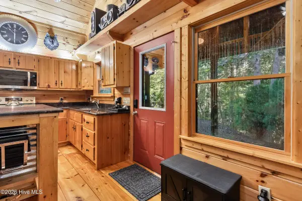 440 Rocky Springs LN, Murphy, NC 28906