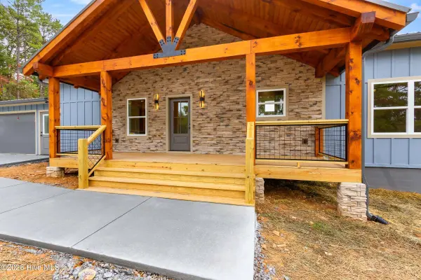 72 Hickory Nut LN, Murphy, NC 28906