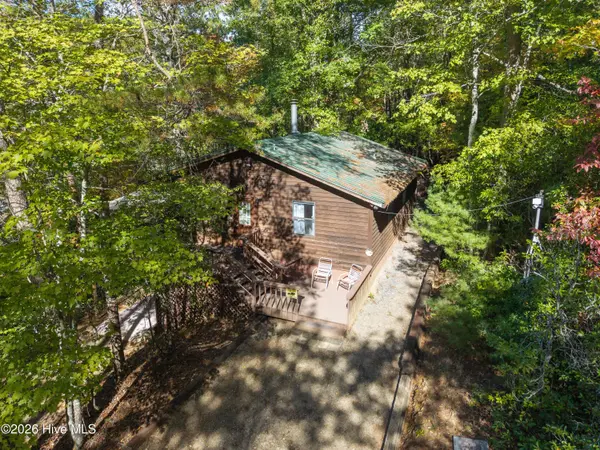 65 Shepherd HL, Murphy, NC 28906