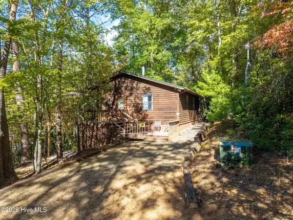 65 Shepherd HL, Murphy, NC 28906