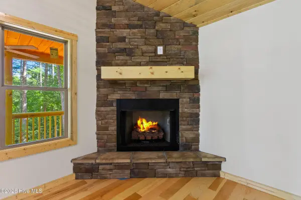 80 Glennwood Ests DR, Murphy, NC 28906