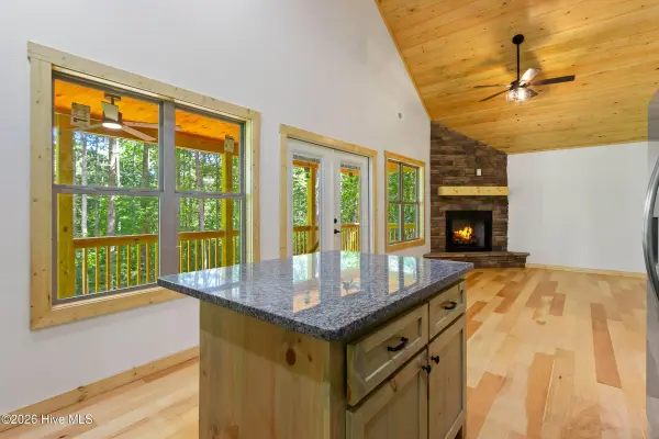 80 Glennwood Ests DR, Murphy, NC 28906