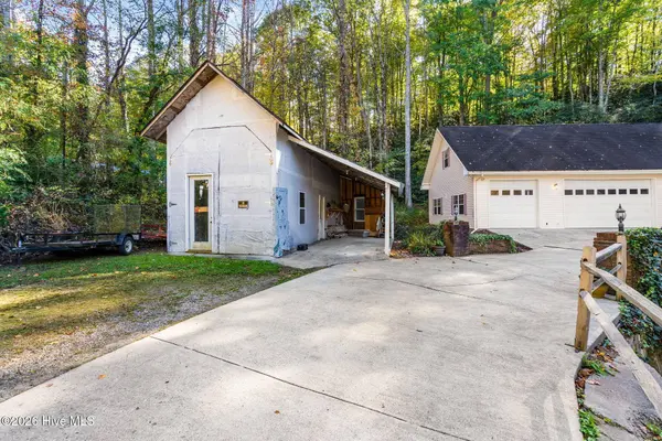 274 Red Marble RD, Andrews, NC 28901