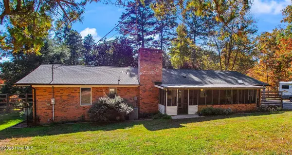 2884 Dickey RD