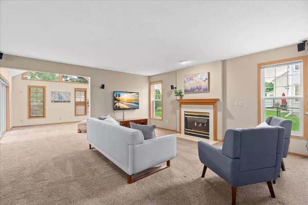 18276 87th PL N, Maple Grove, MN 55311