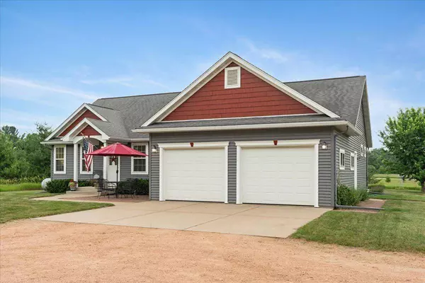 2040 46th AVE, Elk Mound, WI 54739