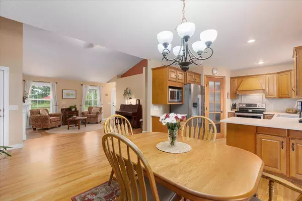 2040 46th AVE, Elk Mound, WI 54739