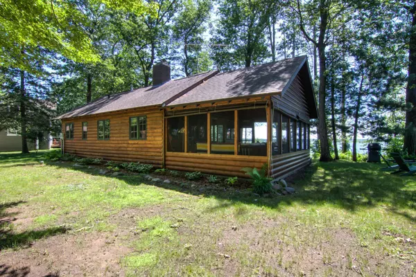 8031 Park ST, Oakland, WI 54830