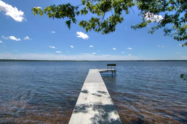 8031 Park ST, Oakland, WI 54830