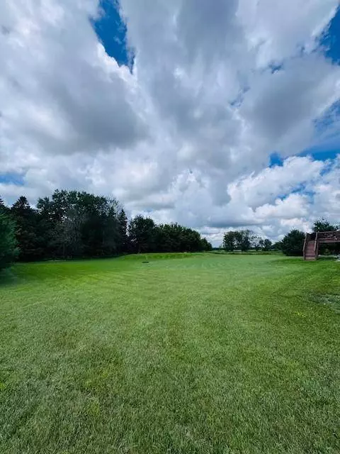 1102 178th ST, Hammond, WI 54015