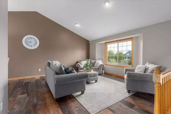 2412 Somerset Knoll, Hudson, WI 54016