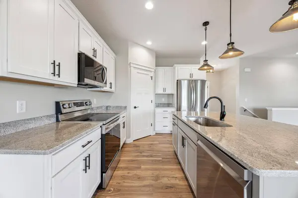 1276 200th AVE, New Richmond, WI 54017