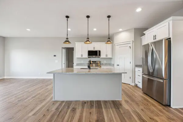 1276 200th AVE, New Richmond, WI 54017