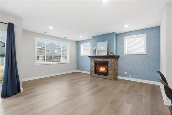 1512 Southpoint DR, Hudson, WI 54016