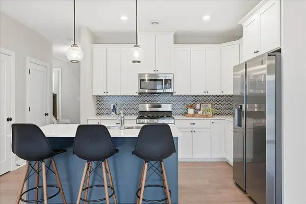 1512 Southpoint DR, Hudson, WI 54016