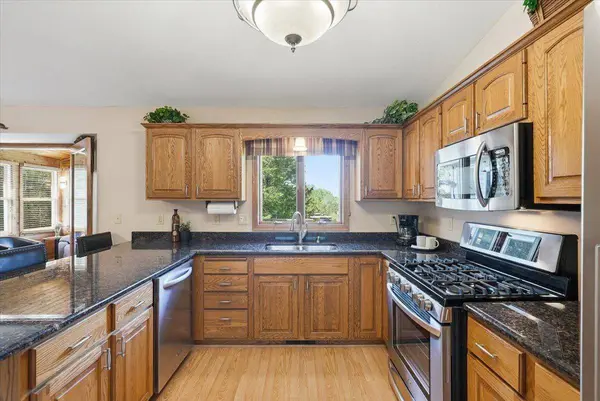 1087 Tanney LN, Hudson, WI 54016