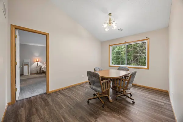 210 Heritage LN, Circle Pines, MN 55014