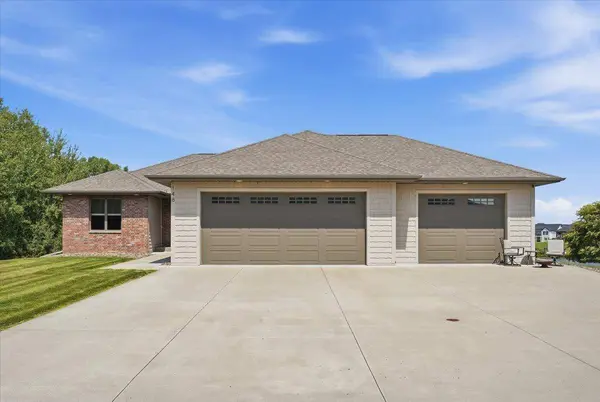 148 Medinah CIR W, Lake City, MN 55041