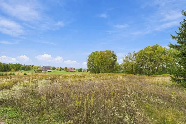 1528 Highway 65, New Richmond, WI 54017