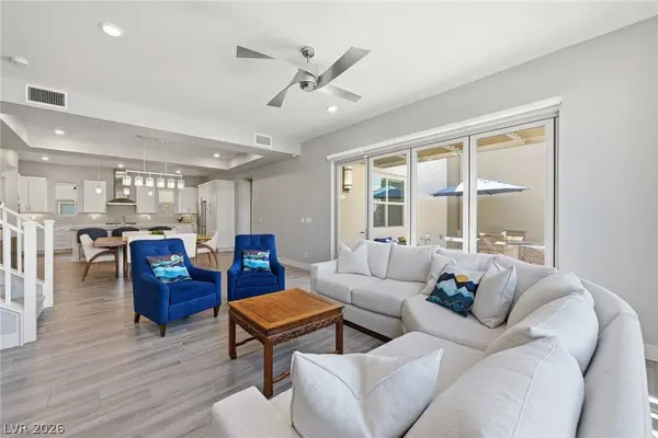 4238 Swift ST, Las Vegas, NV 89135