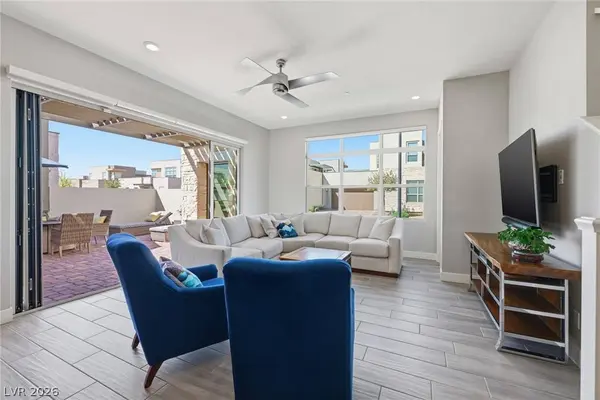 4238 Swift ST, Las Vegas, NV 89135