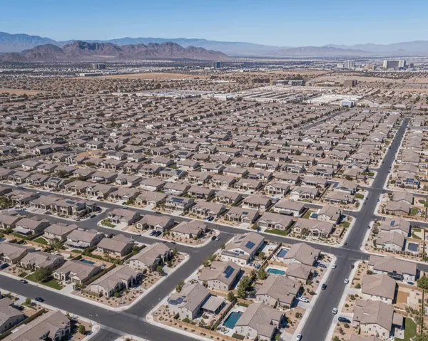 Las Vegas Real Estate in Early 2026: What Sellers and Buyers Should Expect,Ryan Rose