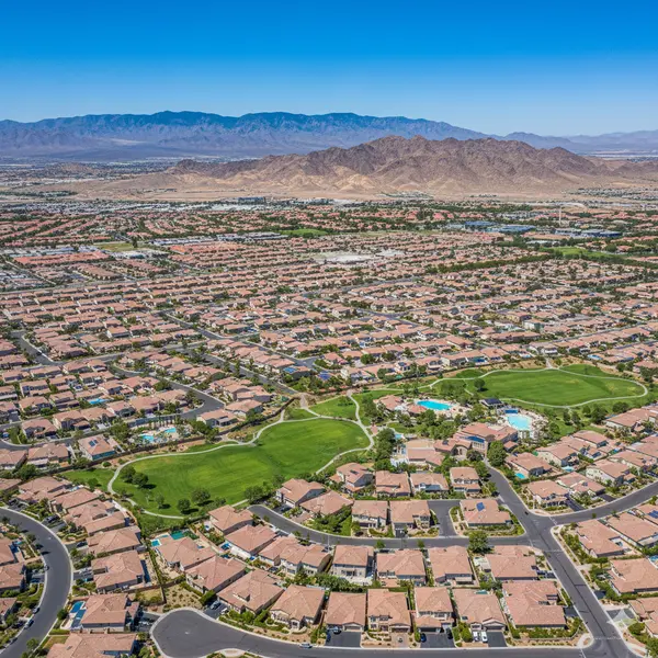 Living in Anthem Henderson: What You Actually Need to Know,Ryan Rose