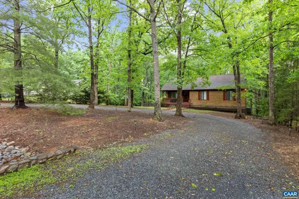 10 DARBY LN, Palmyra, VA 22963