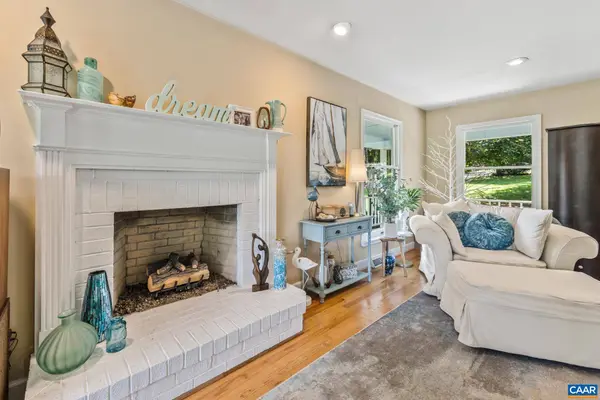 4 LEE CT, Palmyra, VA 22963