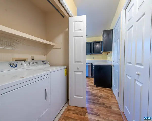 1381 GRISTMILL DR, Charlottesville, VA 22902