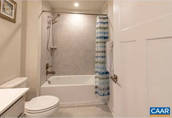 126 VIRGINIA AVE, Palmyra, VA 22963